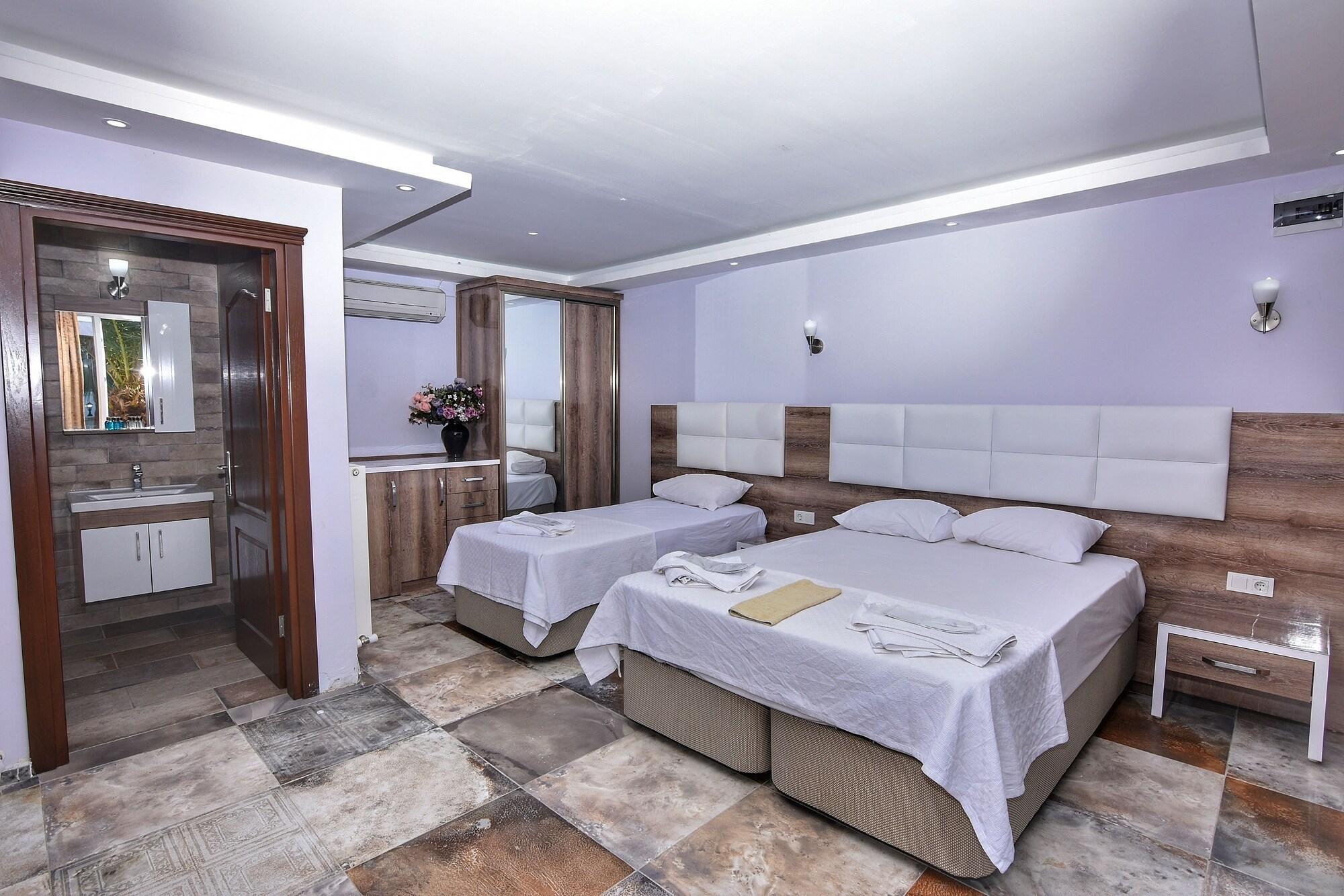 Uzunhan Hotel Аявали Екстериор снимка