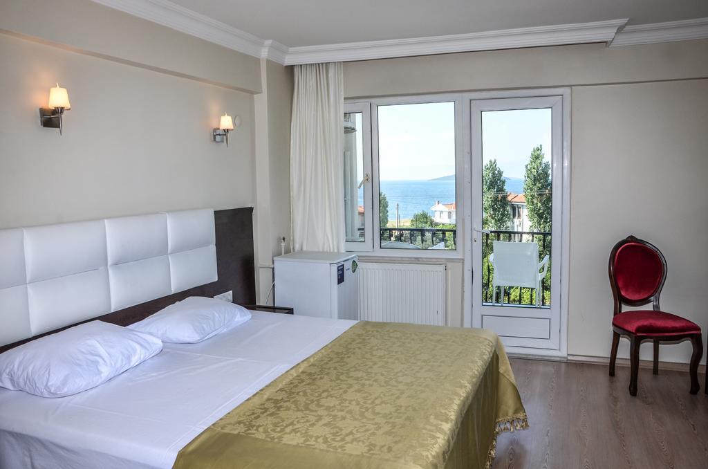 Uzunhan Hotel Аявали Екстериор снимка