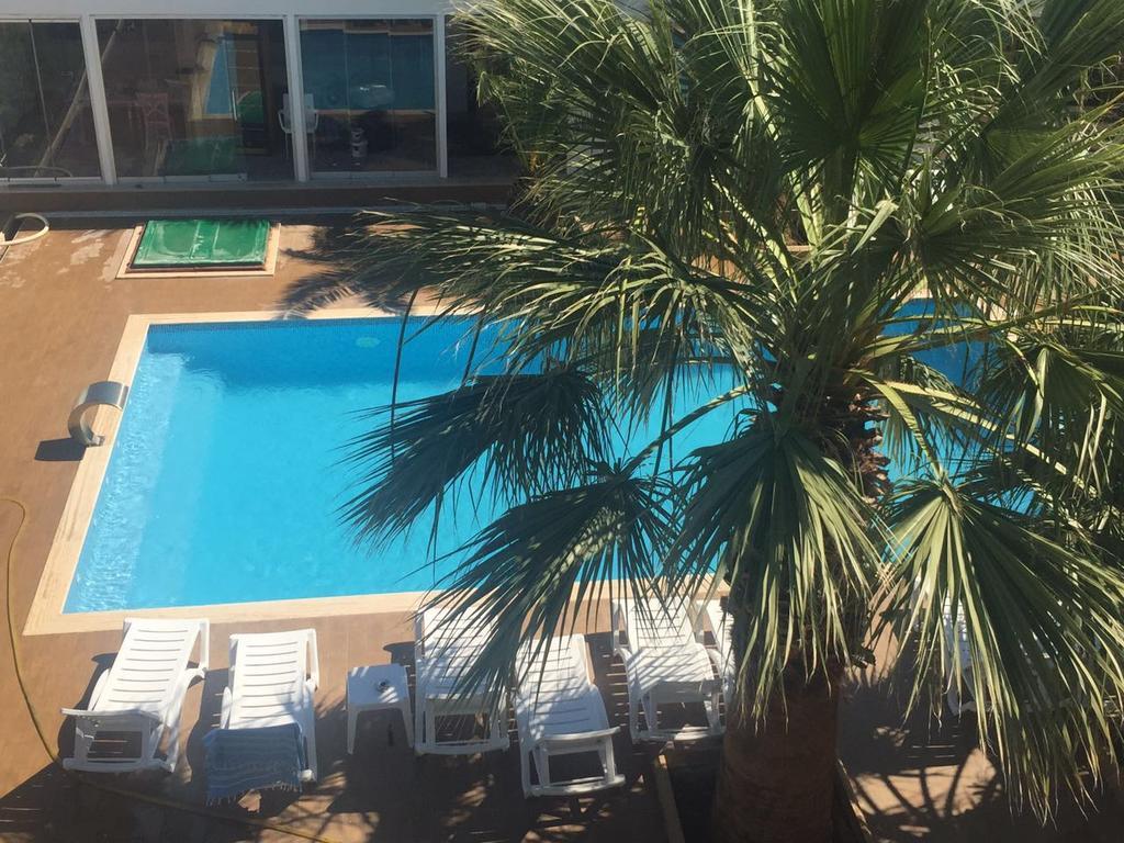 Uzunhan Hotel Аявали Екстериор снимка