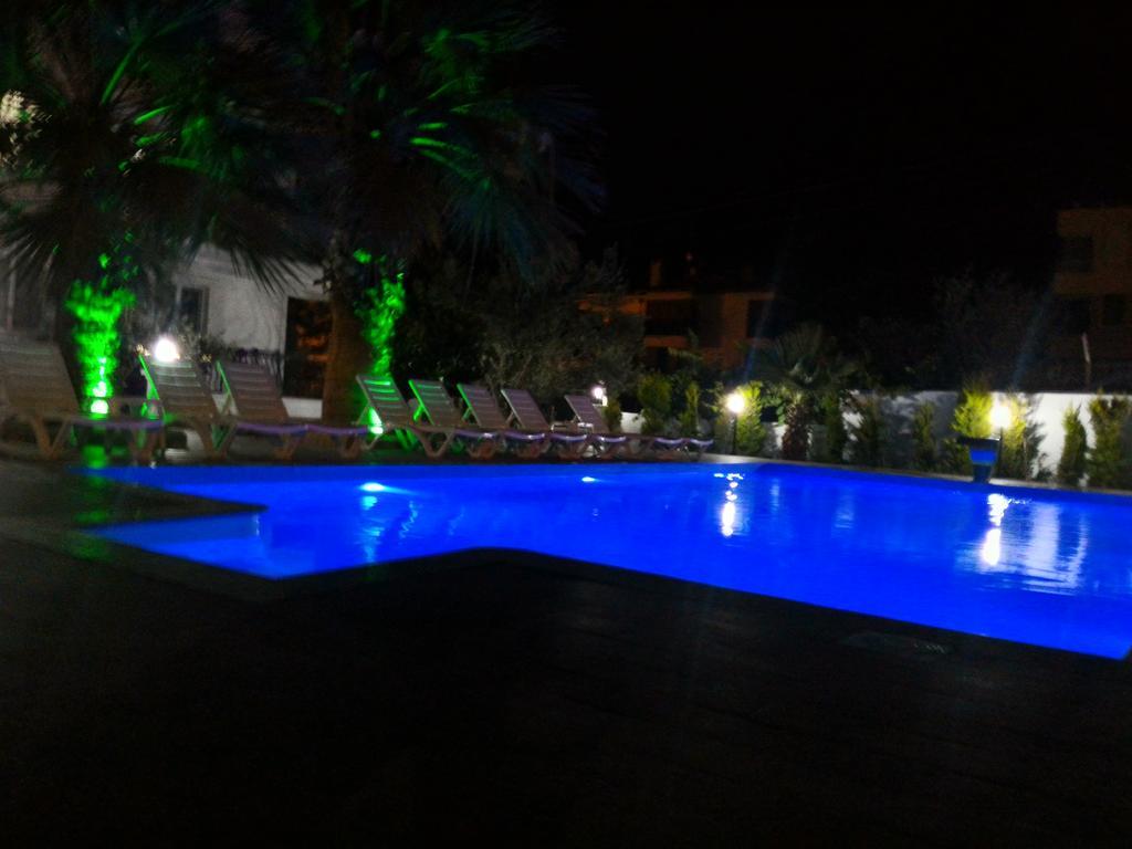 Uzunhan Hotel Аявали Екстериор снимка
