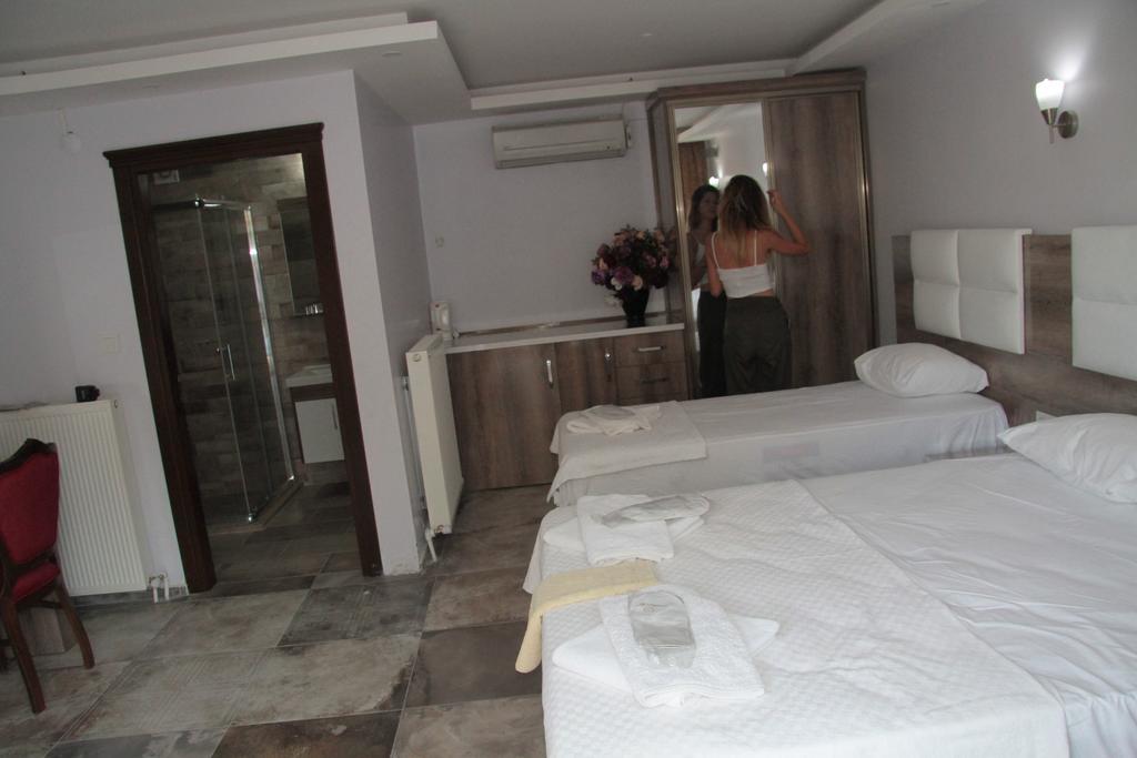 Uzunhan Hotel Аявали Екстериор снимка