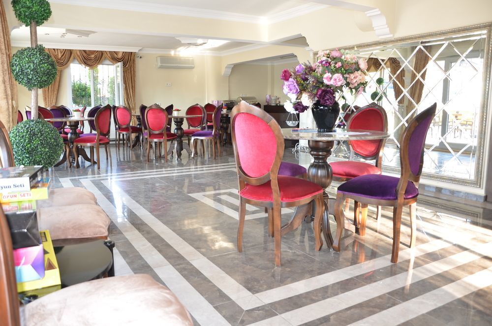 Uzunhan Hotel Аявали Екстериор снимка