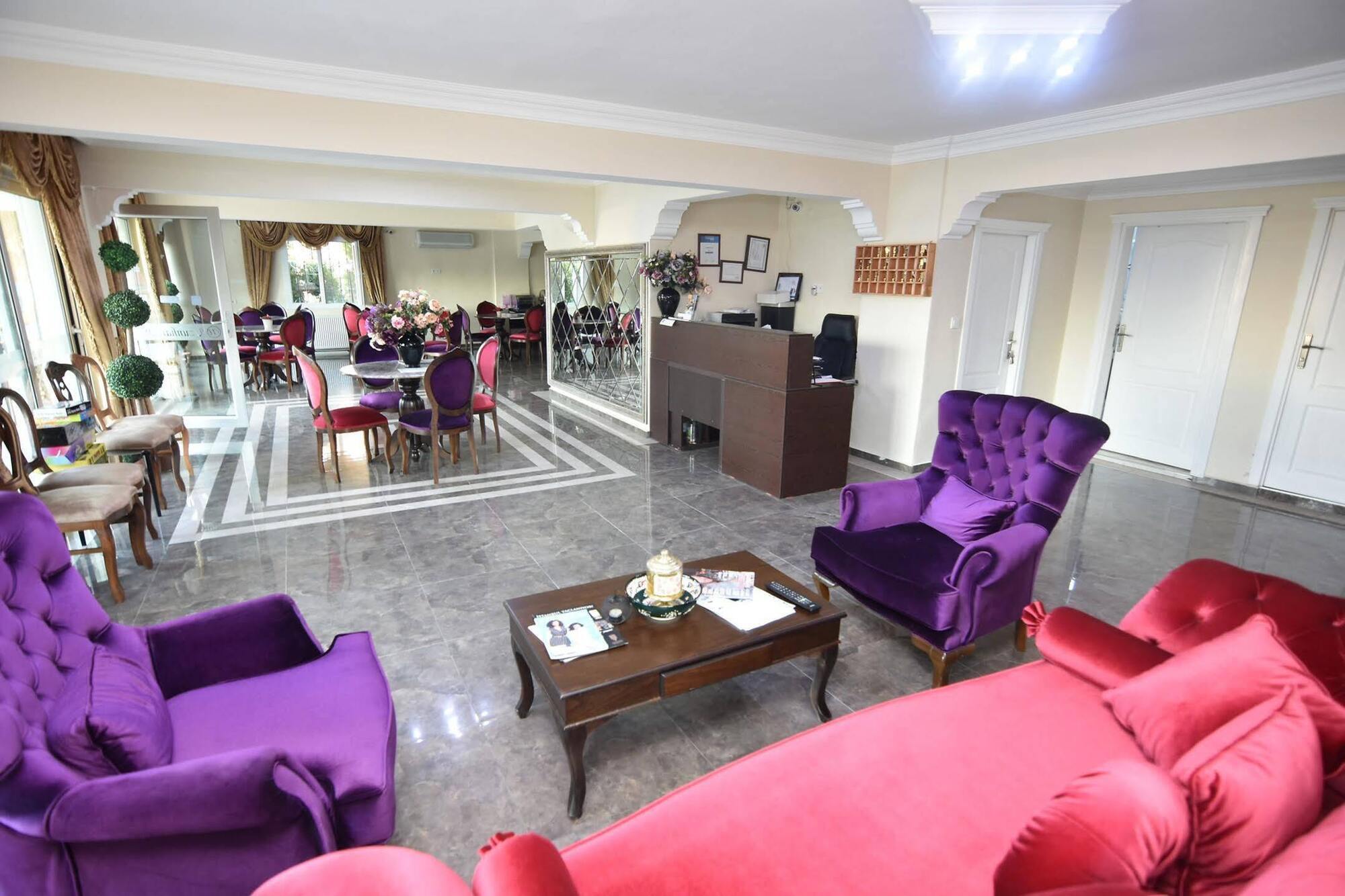 Uzunhan Hotel Аявали Екстериор снимка